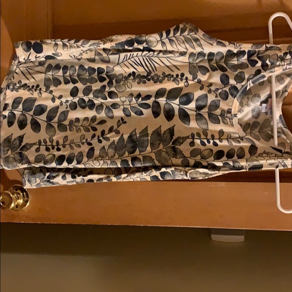 LuLaRoe Tops - Xl Lularoe tank LuLaRoe Tops - Xl Lularoe tank